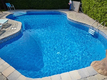 سوئمنگ پول کے پانی کے علاج کے لیے یووی سٹرلائزر